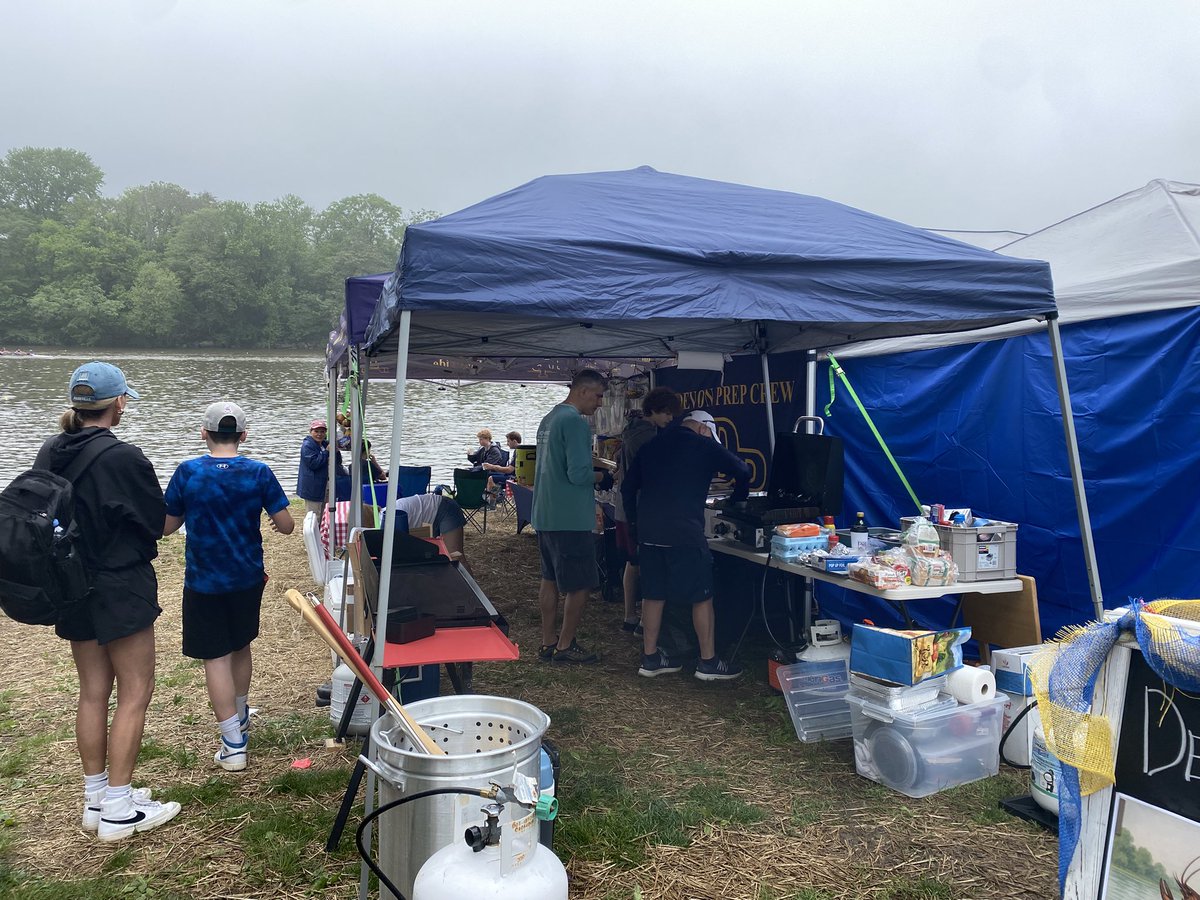 jtomosky's tweet photo. @athletics_devon Devon Prep Crew 2025 Stotesbury Regatta #Roll ride https://t.co/W3TdfDIToq