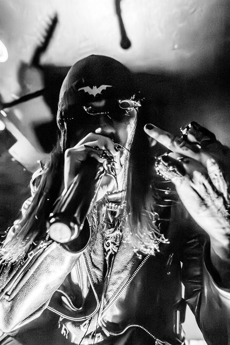 RealThomasGrim's tweet photo. HAPPIEST OF BIRTHDAYS TO OUR FRONTMAN THOMAS βGRIMβ NERO!
π»π₯³π»
He specifically said to buy our merch in his name hahaha! https://t.co/g11TVYYNRz π€
#HappyBirthday #itspartytime https://t.co/AMeROuibbN