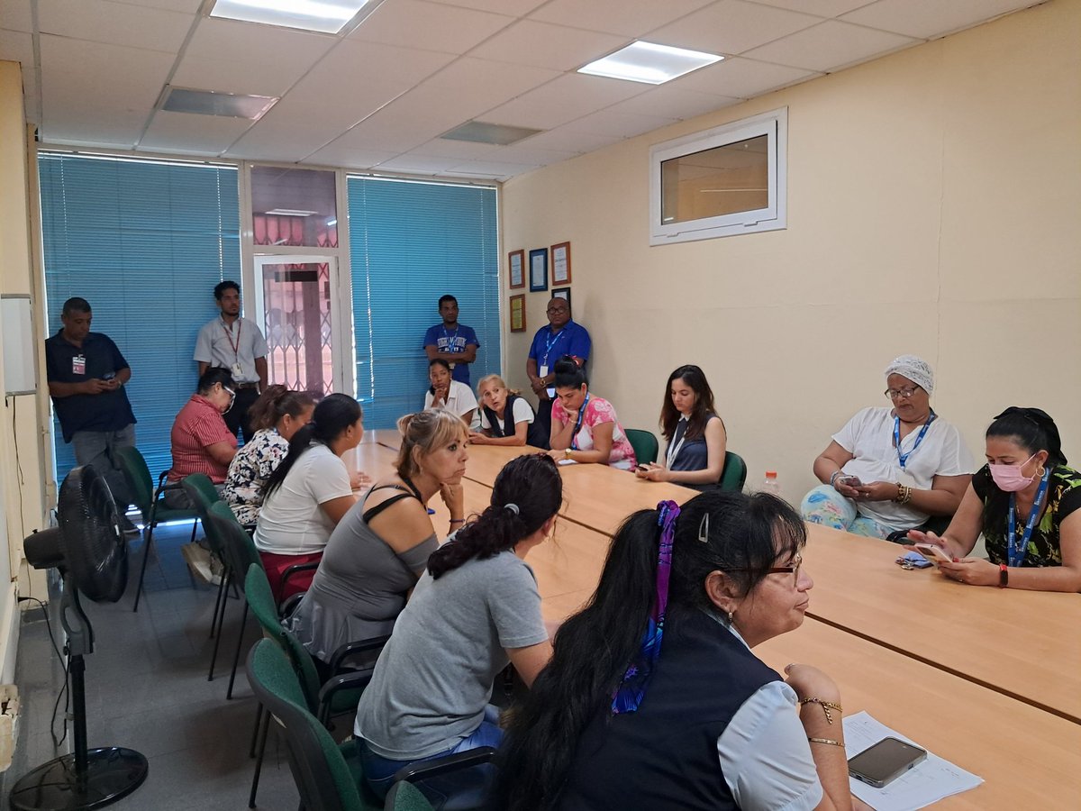 Cubacaterig's tweet image. En la Semana de Protección contra Incendios realizamos en la Casa Matriz de #Cubacatering el Seminario de preparación contra Emergencias.
#CubaSegura