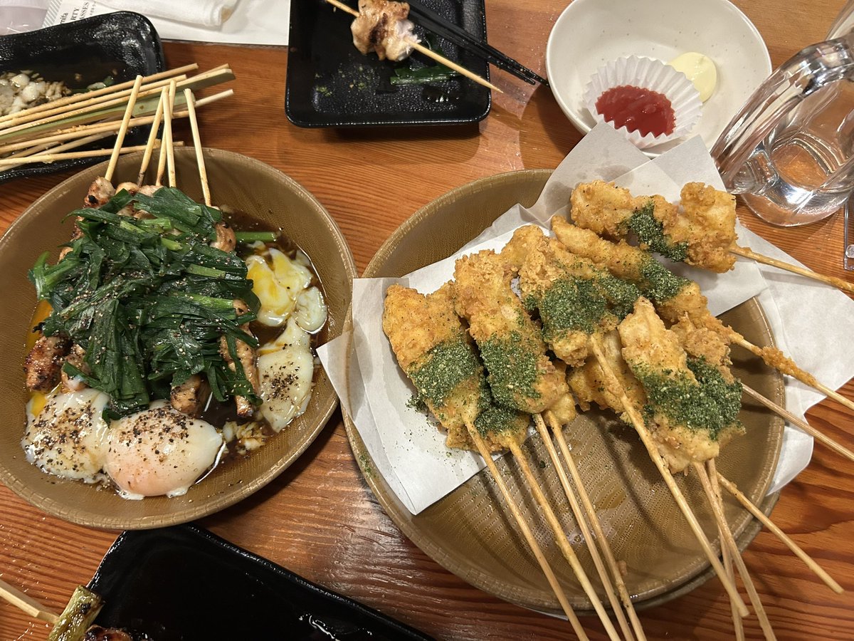 83shotakun's tweet photo. ㊗️40歳ハピバ会💚
楽しかった💚
美味しかった💚
 #鳥貴族
 #すーぱーうぬぼれ中 https://t.co/r4VixJzRAy