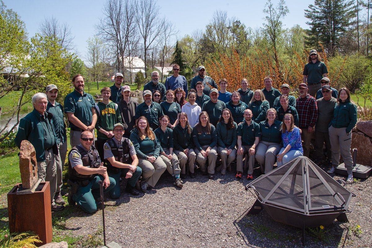 Say hello to the new and returning summer students and staff at #ThousandIslandsNP. 🎉

👋 Make sure to give them a wave when you see them out on the water and into the park. Wishing everyone a great season!

Park docks and facilities open on May 16th, 2025.