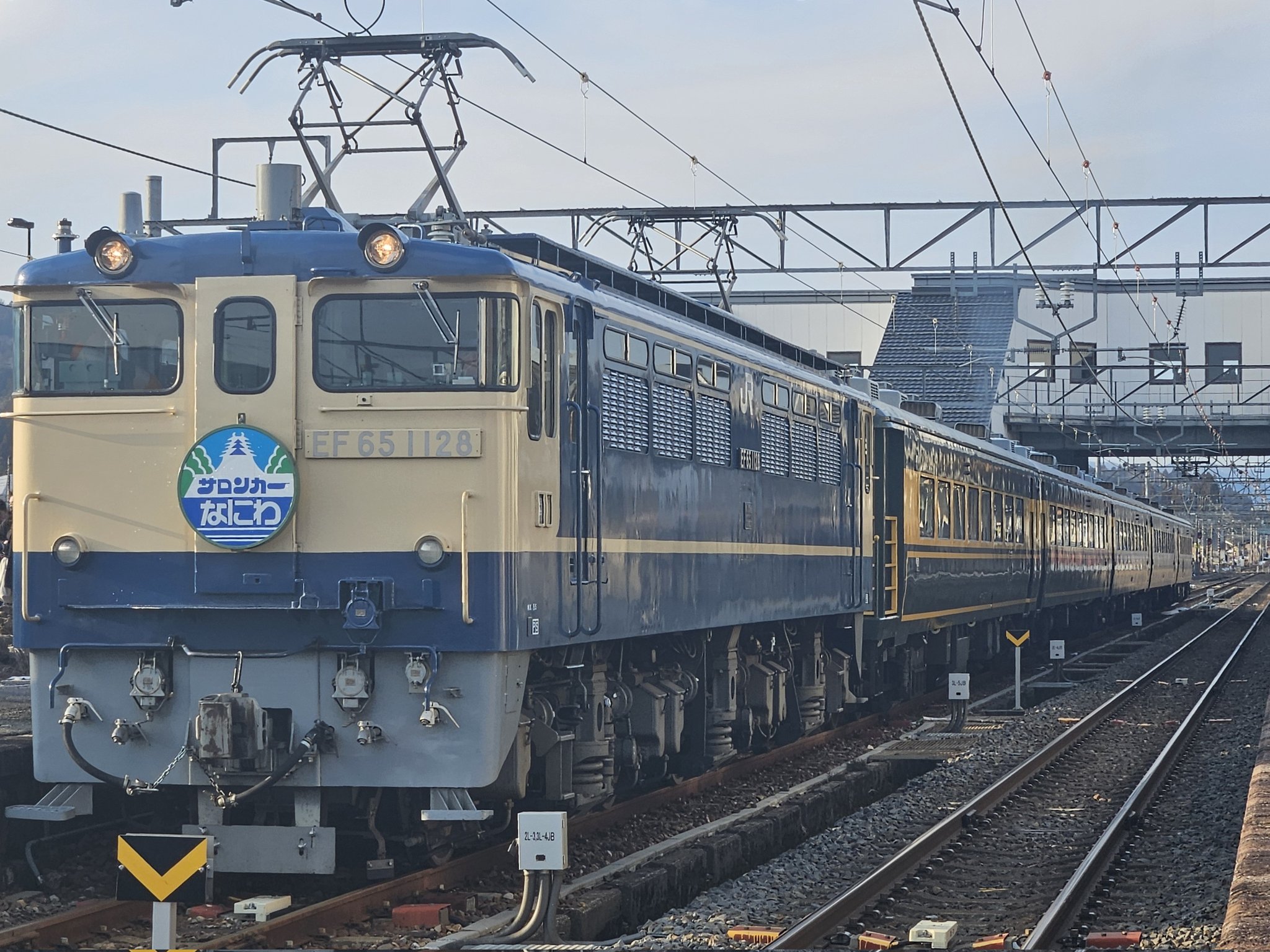 サロンカーなにわ琵琶湖一周号を撮影～北方貨物線にて_25/03/01