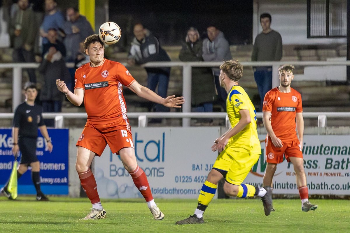 FromeTownFC's tweet image. RETAINED! Time for some firepower at the business end of the pitch then!

Strong and powerful, the BA11 faithful know what this forward can do on his day. A handful for any defender, he’s unselfish and his ability to create space and opportunities for fellow Robins is unmatched!