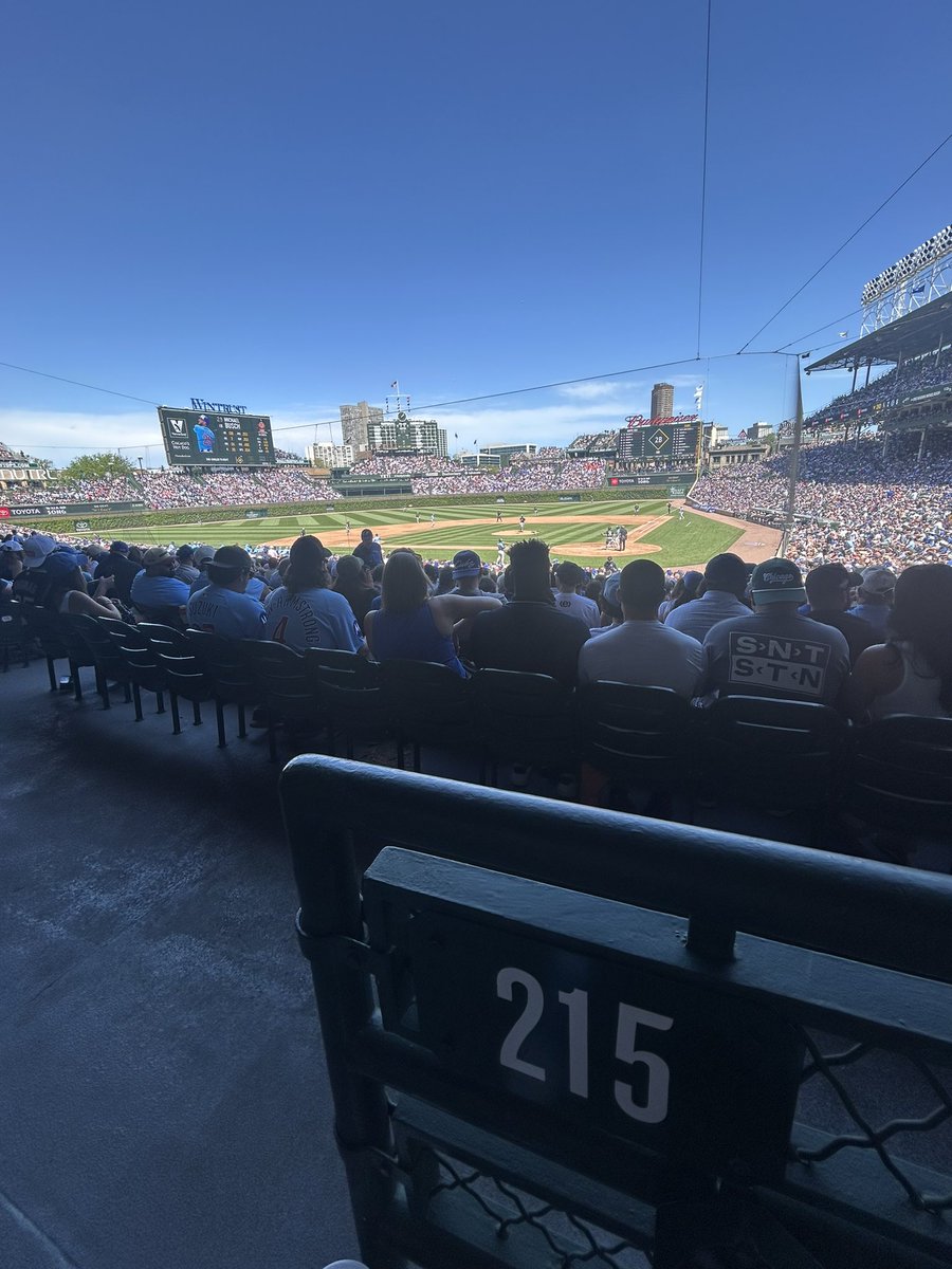 Ballpark 27/30 ✅ Chicago Dog not pictured, phone did NOT eat first.