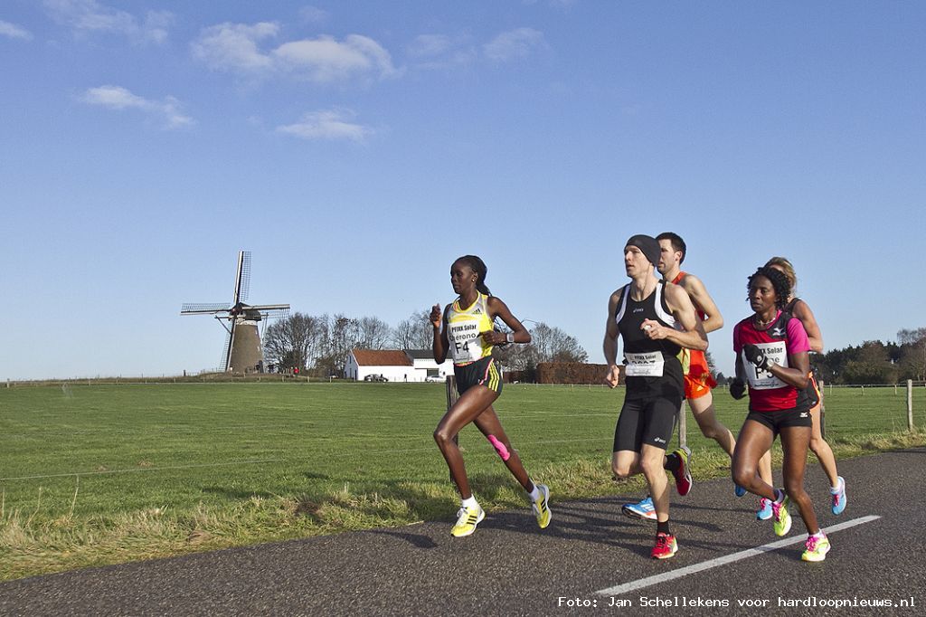 De Stichting Zevenheuvelenloop gaat een avontuur buiten Nijmegen aan en vraagt een vergunning aan bij de gemeente Montferland. De opvolger van de Montferlandrun maar dan met andere afstanden
hardloopnieuws.nl/stichting-zeve… #hardloopnieuws