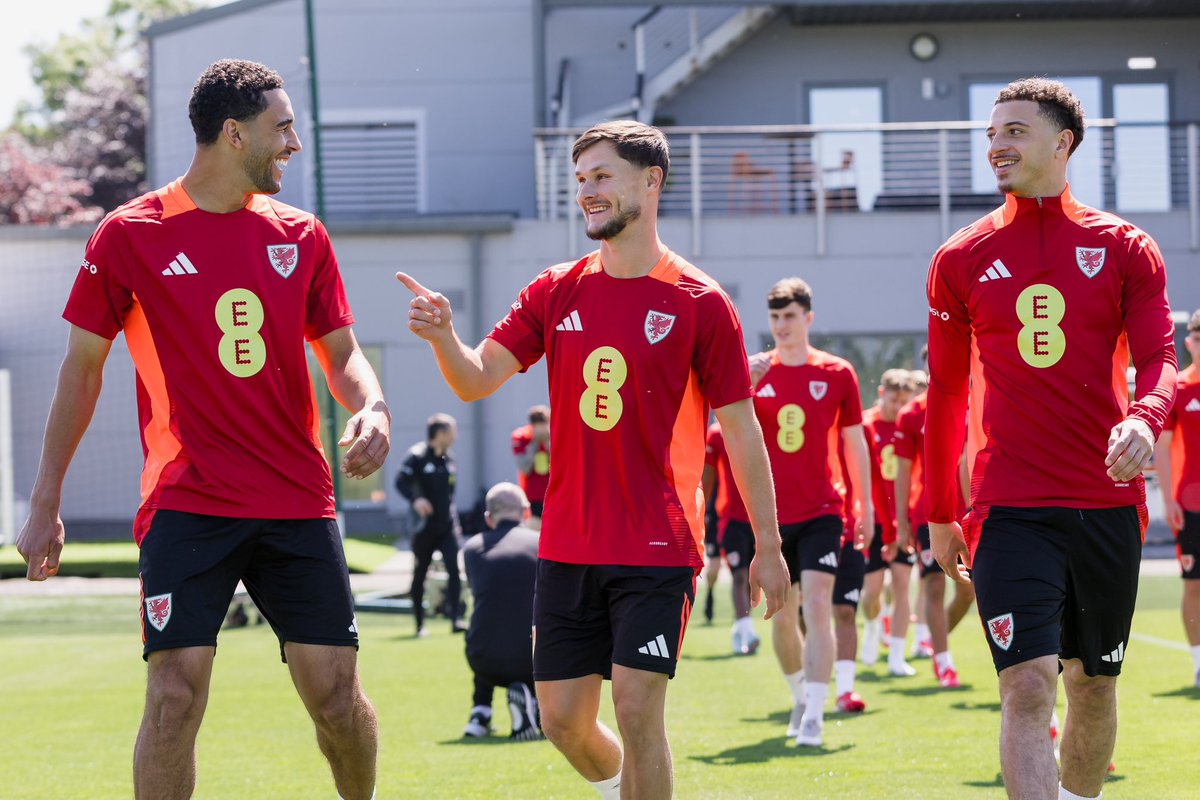 Cymru's tweet photo. The May camp begins! 👊 https://t.co/6JNP0JmS8j