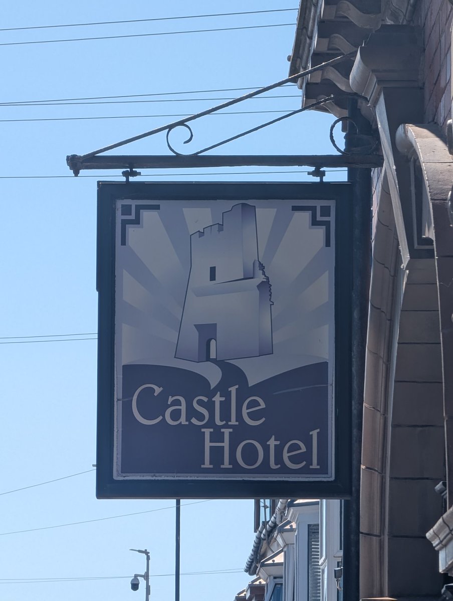 Cymro (@pubscymru) on Twitter photo Peint da o #Best gan <a href="/ThreeTunsBrewer/">Three Tuns Brewery</a> yn y #Castell #Aberystwyth
Tafarn prysur wedi ei leoli nepell o'r traeth 👍🍻🍻🍻
#Aberystwyth
Dyddio nôl i 1910 Peint da o #Best gan <a href="/ThreeTunsBrewer/">Three Tuns Brewery</a> yn y #Castell #Aberystwyth
Tafarn prysur wedi ei leoli nepell o'r traeth 👍🍻🍻🍻
#Aberystwyth
Dyddio nôl i 1910