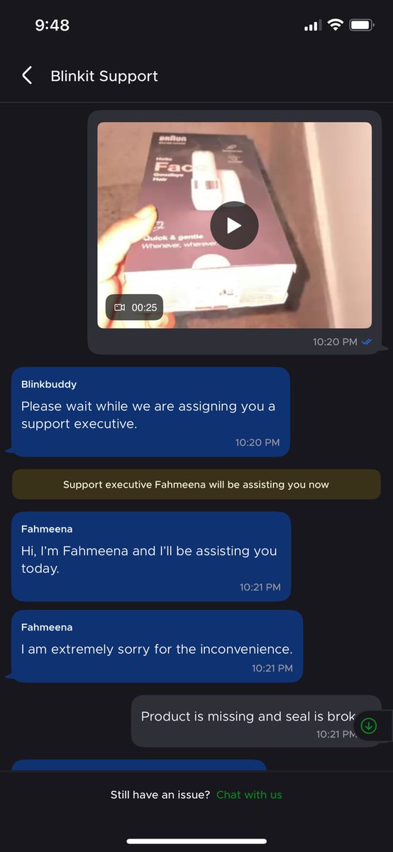 26shefaliverma's tweet photo. @letsblinkit I placed prepaid order #ORD155246534 on 2nd May. Braun Mini Face Trimmer arrived at 10:04 PM with a broken seal &amp; EMPTY box. I reported it at 10:18 PM with VIDEO proof. Your exec Fahmeena confirmed refund &amp; return. But delivery agent refused pickup. https://t.co/YKvqa9Fx3p