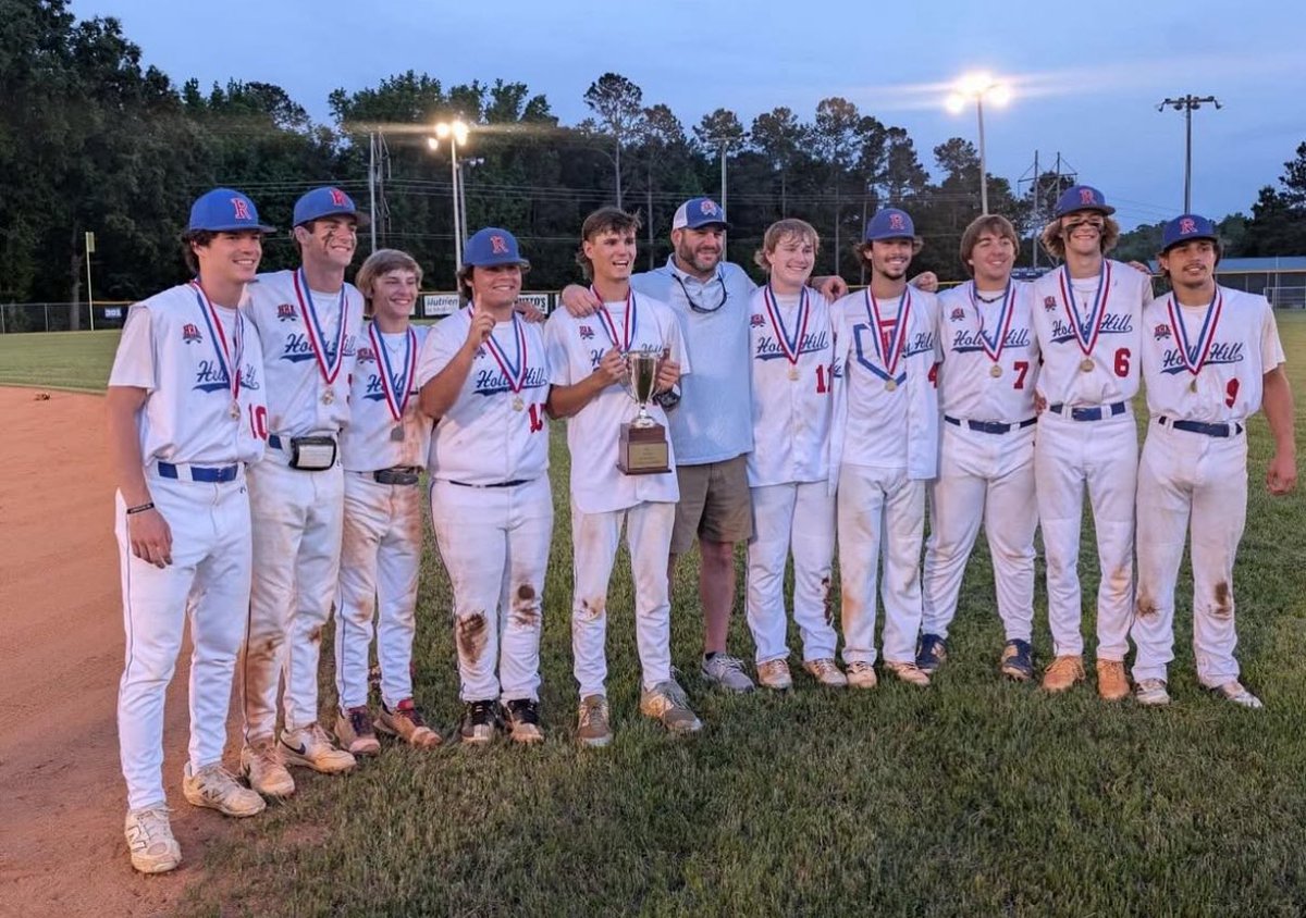 Congrats to our guys for bringing home the 🏆 on the diamond last night. #D.E.W.‼️‼️