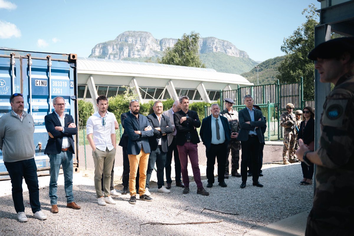 13eBCA's tweet image. Signature de 11 manifeste Pro Milès: c’est d’abord approfondir la connaissance mutuelle, et, favoriser l’ancrage local. En vue de contribuer  à la cohésion nationale, concrètement!

@Armees_Gouv 

#Partenariat #ArméeDeTerre