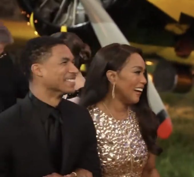 tarzanfiles's tweet photo. tarzan and angela bassett at the #FinalReckoning world premiere https://t.co/Ld81uhZPgX