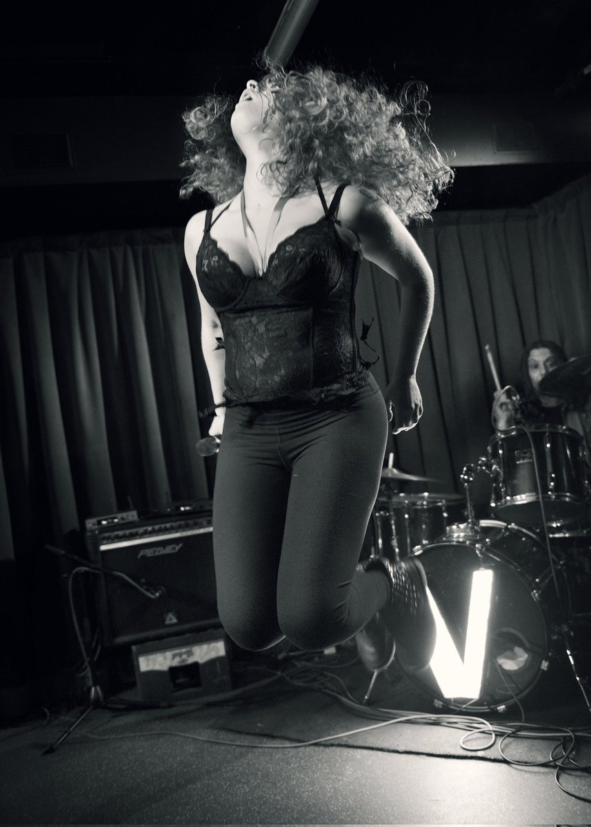 Violet Blend (@violetblend) on Twitter photo || Can't wait to be in London 💜
30th May <a href="/TheHopeLiveN1/">Hope and Anchor Live</a>
🎫 Tickets: wegottickets.com/event/653314/
Photo by <a href="/EricDuvet/">EricDuvetPhotography</a> ||
.
#violetblend #london #hopeandanchor #islington || Can't wait to be in London 💜
30th May <a href="/TheHopeLiveN1/">Hope and Anchor Live</a>
🎫 Tickets: wegottickets.com/event/653314/
Photo by <a href="/EricDuvet/">EricDuvetPhotography</a> ||
.
#violetblend #london #hopeandanchor #islington