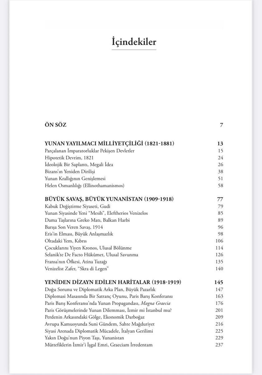 esra_ozsuer's tweet photo. Uzun bir yolculuğun hikayesi bu kitap. Odysseus’un yolculuğuna benzeyen bazen zor bazen meşakkatli. Ön Sözde hikayenin nasıl başladığını, nasıl bir yöntem izleyip araştırmalar yaptığımı tüm ayrıntılarıyla okuyucuyla paylaştım. Dolayısıyla burada uzun ve ağdalı cümleler yazmayacağım. 

Kitabı Gazi Mareşal Mustafa Kemal Atatürk’e, Silah arkadaşlarına ve Yunan arşivlerinde karşıma çıkan “bilinmeyen Türkler”e ithaf ettim. Bu vatanın her toprağında kuruluş ve kurtuluşa kim katkı sağlamışsa hepsini saygıyla anıyorum. 

İstifade edeni bol olsun. 

@KronikKitap @ccanuyarr