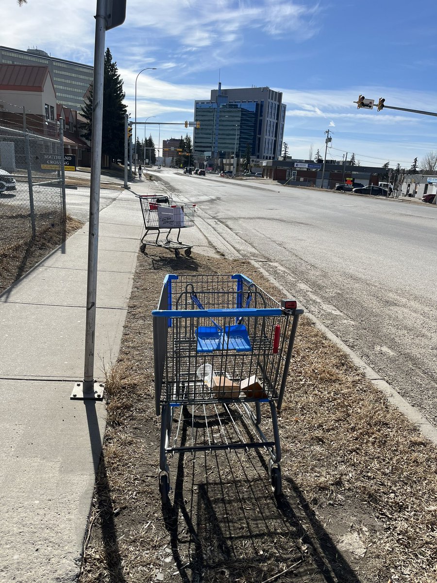 yyccrime's tweet image. #ElbowsUp. #LiberalCorruption 🔥