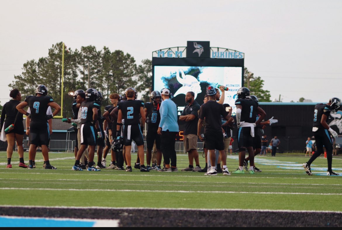 c_head15's tweet image. A great last spring💪
34-21 Win over Jackson 4a state champs