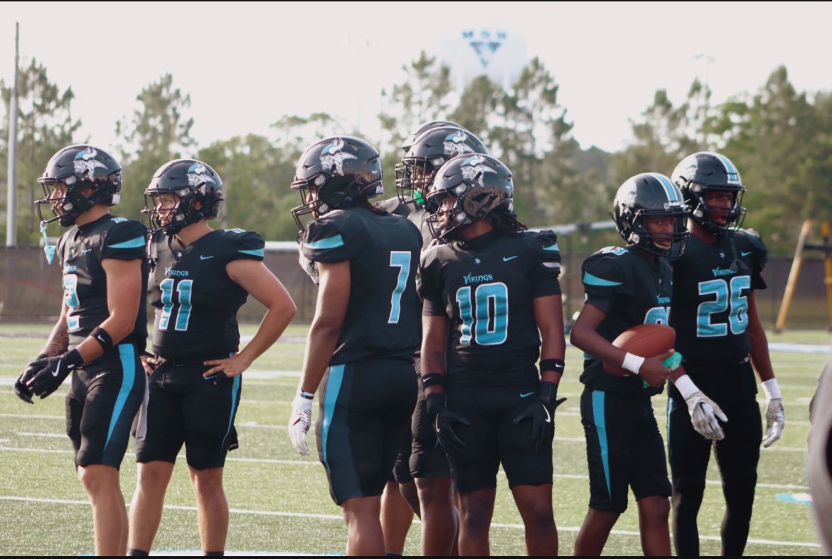 c_head15's tweet image. A great last spring💪
34-21 Win over Jackson 4a state champs