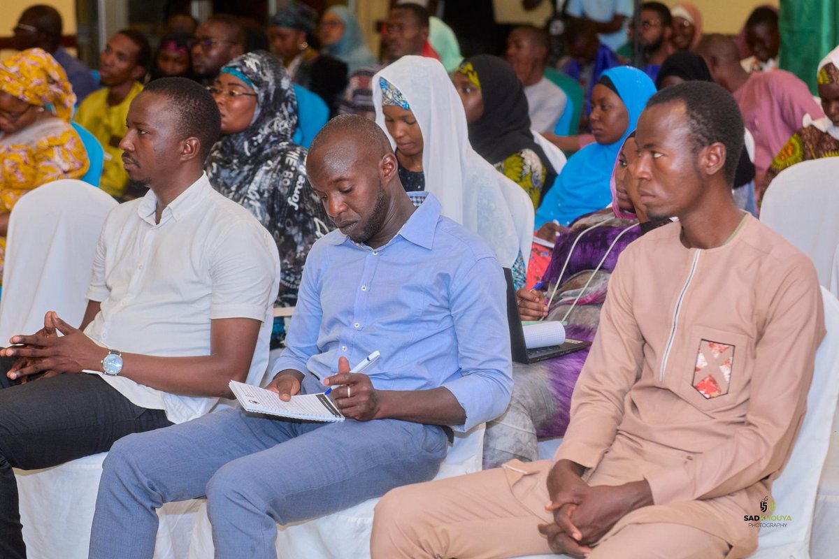 CCJ_Niger's tweet photo. Le #ForumDesJeunes2025 s’est achevé avec succès !
Deux jours intenses à Niamey autour du climat et du développement durable.
+100 jeunes venus des  régions du Niger réunis à Niamey. Une diversité d’idées et d’initiatives pour un avenir plus vert.
@MJSPNiger @NLinNiger @dueniger https://t.co/9Nm8m9BweD