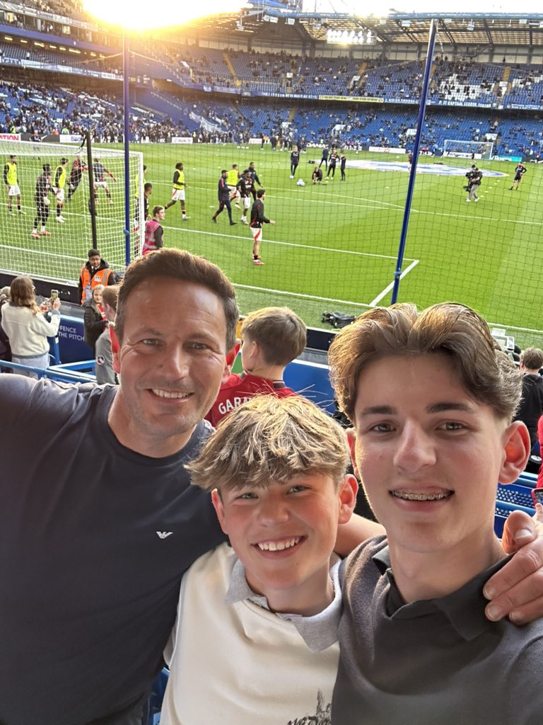 Neil Bernstein tweet media