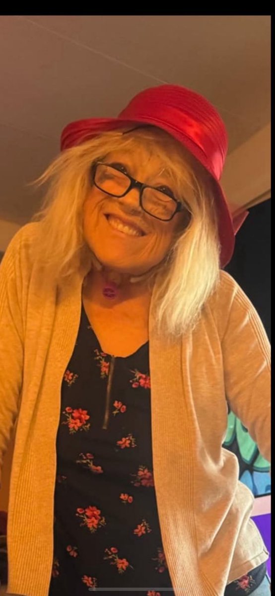 ForgettableBeth's tweet photo. Please help me save my only parent I have left
She will die without help 
The rich get richer while so many have to beg to live https://t.co/NN0KwnbnFV