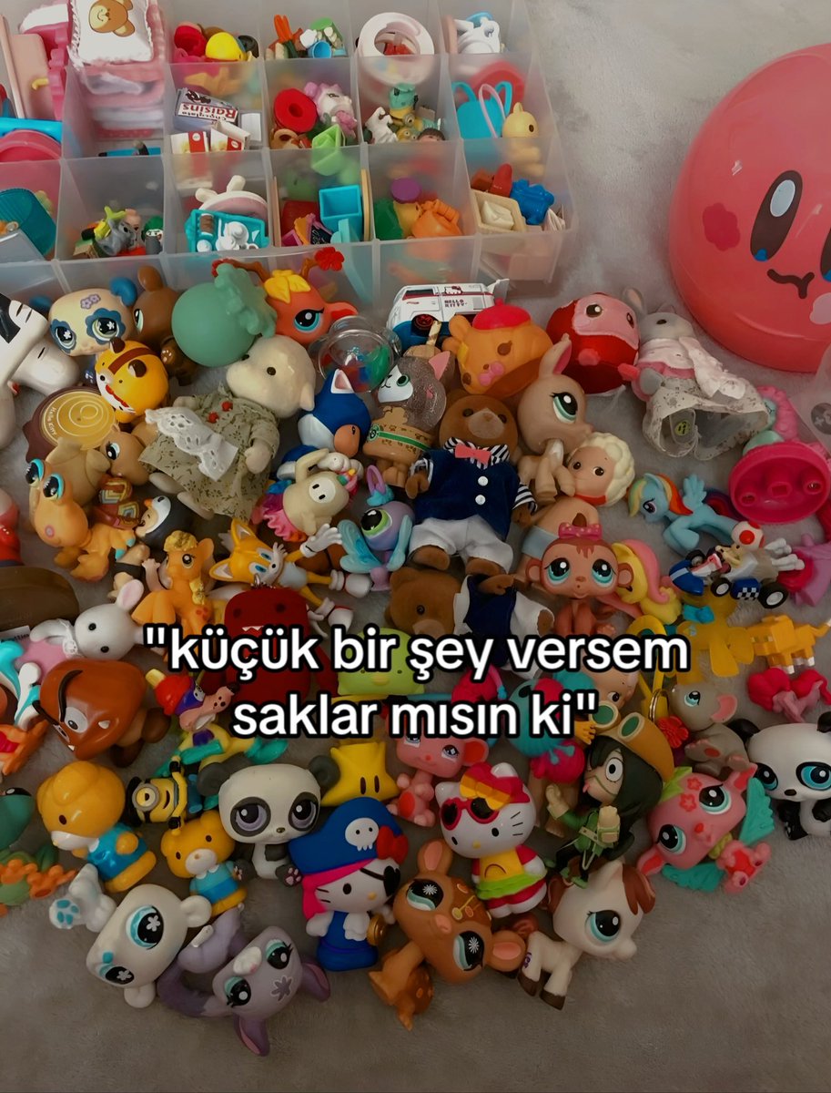 🗣️ Kadınlar pahalı hediyelerden hoşlanıyor cart curt
- O sırada kadınlar;