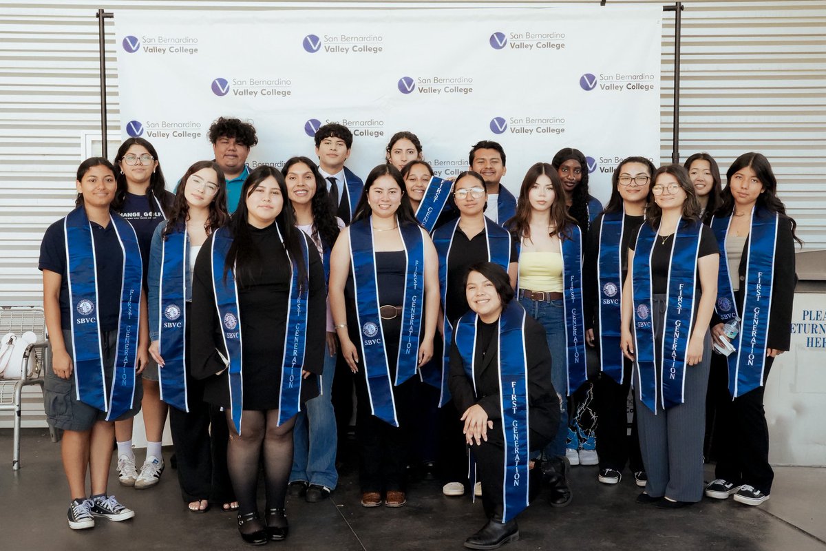 sbvalleycollege's tweet photo. Yesterday, SBVC proudly hosted our First Annual First-Gen Graduate Celebration! The event was truly inspirational, and we were honored to celebrate alongside more than 150 incredible students. Thank you for being part of this special moment. 🎓 ✨ https://t.co/TKcEMjt24m