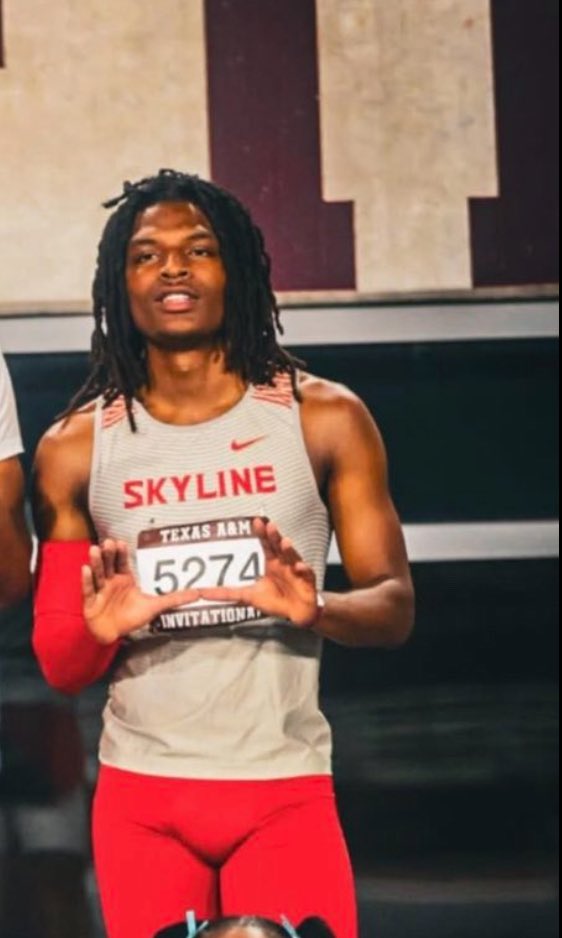 CoachMaloneDSKY's tweet photo. Unsigned senior Javion Daniels
400-PR 47.9 https://t.co/fQtcsEwaXw