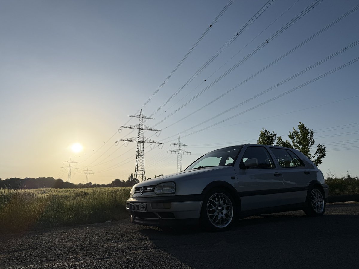 Hello Weekend ! 🚗💨 #VR6