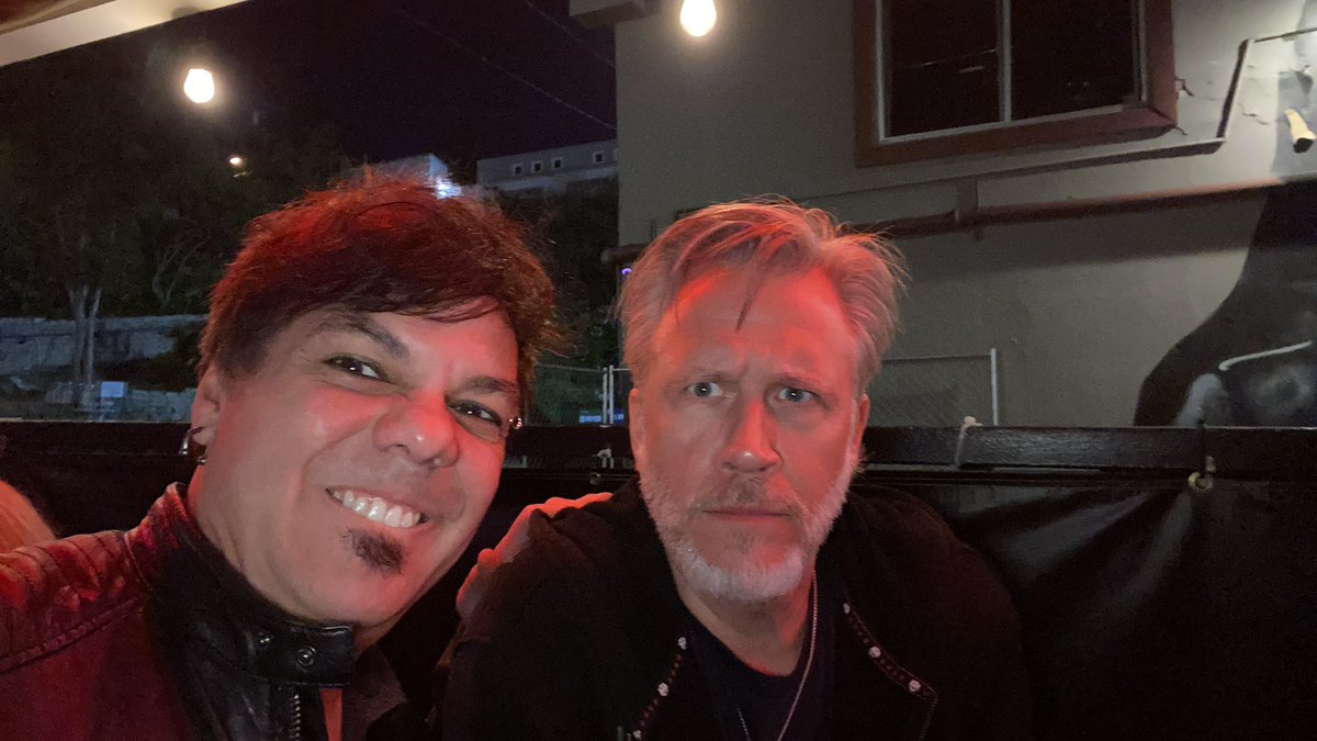 JackAndradMusic's tweet photo. What a super #fun time with #great #friends thank you @Troy__McLawhorn and @evanescence for the hospitality, it was a kick ass night!
#Evanescence 
#Concert 
#HollywoodBowl 
#RainbowBarAndGrill https://t.co/tJK81bnNqt