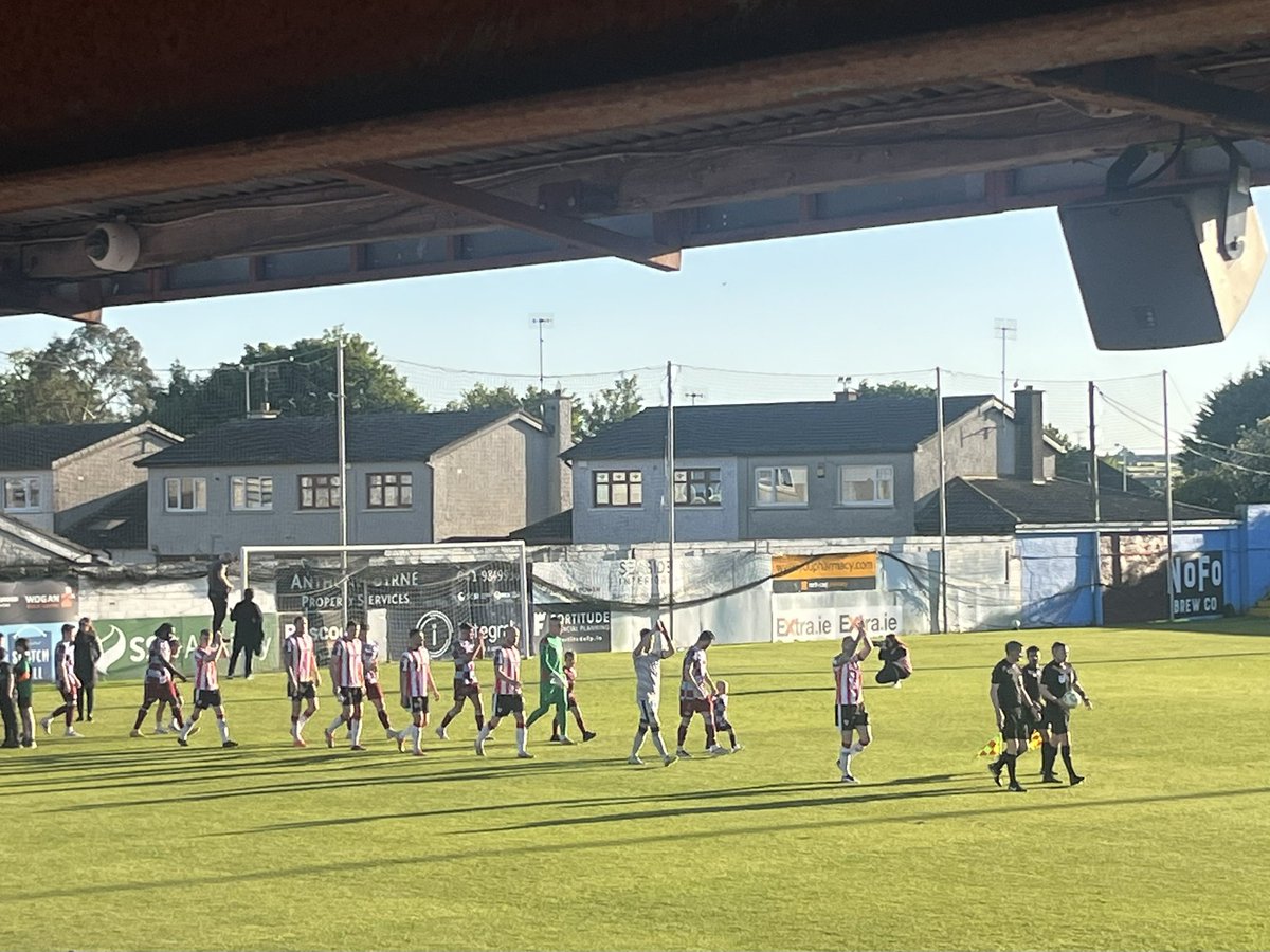 PaulVance63's tweet photo. Drogheda United v Derry City - SSE Airtricity League of Ireland Premier Division - Sullivan &amp; Lambe (United) Park, Windmill Road, Moneymore, Drogheda, Co Louth… #DRODER #WeAreDrogs #OurTownOurClub #ACityWillRise #RAWA28 #LoI #SSEAirtricity https://t.co/QQgPe42pzL