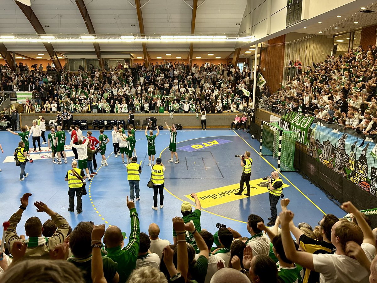 ✅ SÅJA! Kvitterat i SM-finalen efter 37-35 (16-19) mot Ystad 💪 Sista tio bästa draget någonsin i ”Jerka”? 📣 Tack, tack, tack 💚

#bajen #ekenlaget #handbollsligan