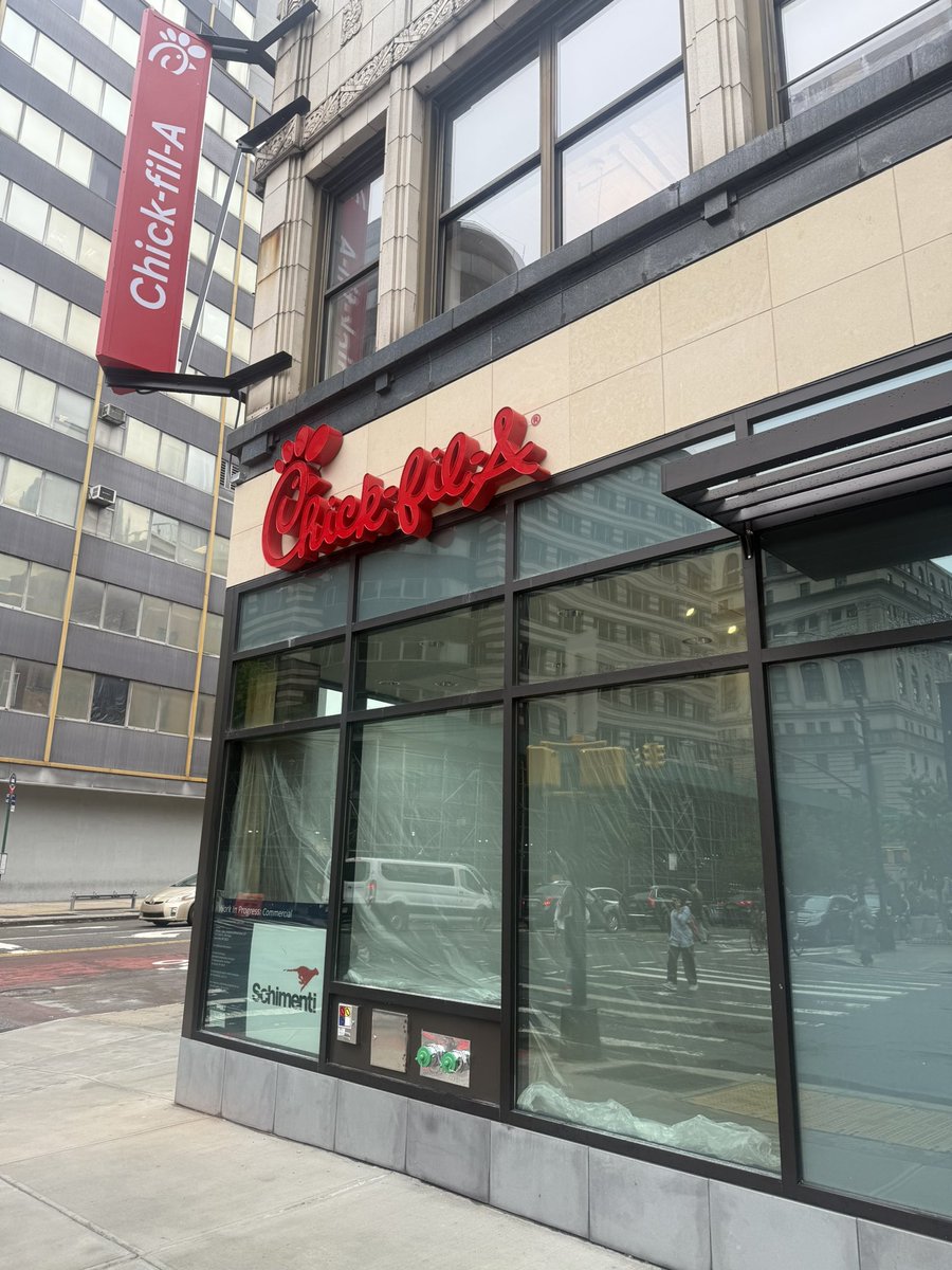 Neighborhood news: Livingston Diner is now a Chik-fil-a