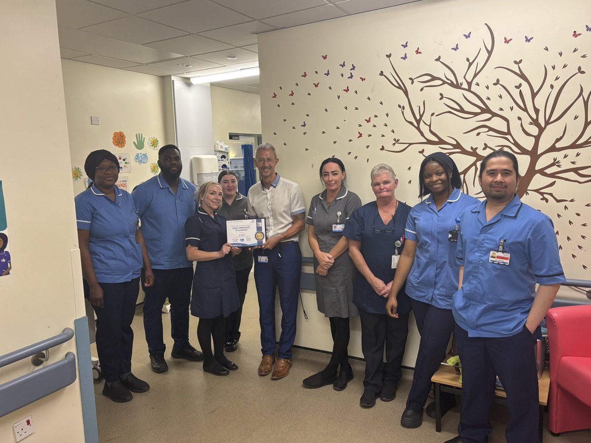 Tyrone Roberts (@tyroneroberts2) on Twitter photo Well done Sr Lisa & team. You only went and got a GOLD accreditation! Two + years hard work paid off <a href="/boltonnhsft/">Bolton NHS Foundation Trust</a> πππππππππππππ Well done Sr Lisa & team. You only went and got a GOLD accreditation! Two + years hard work paid off <a href="/boltonnhsft/">Bolton NHS Foundation Trust</a> πππππππππππππ