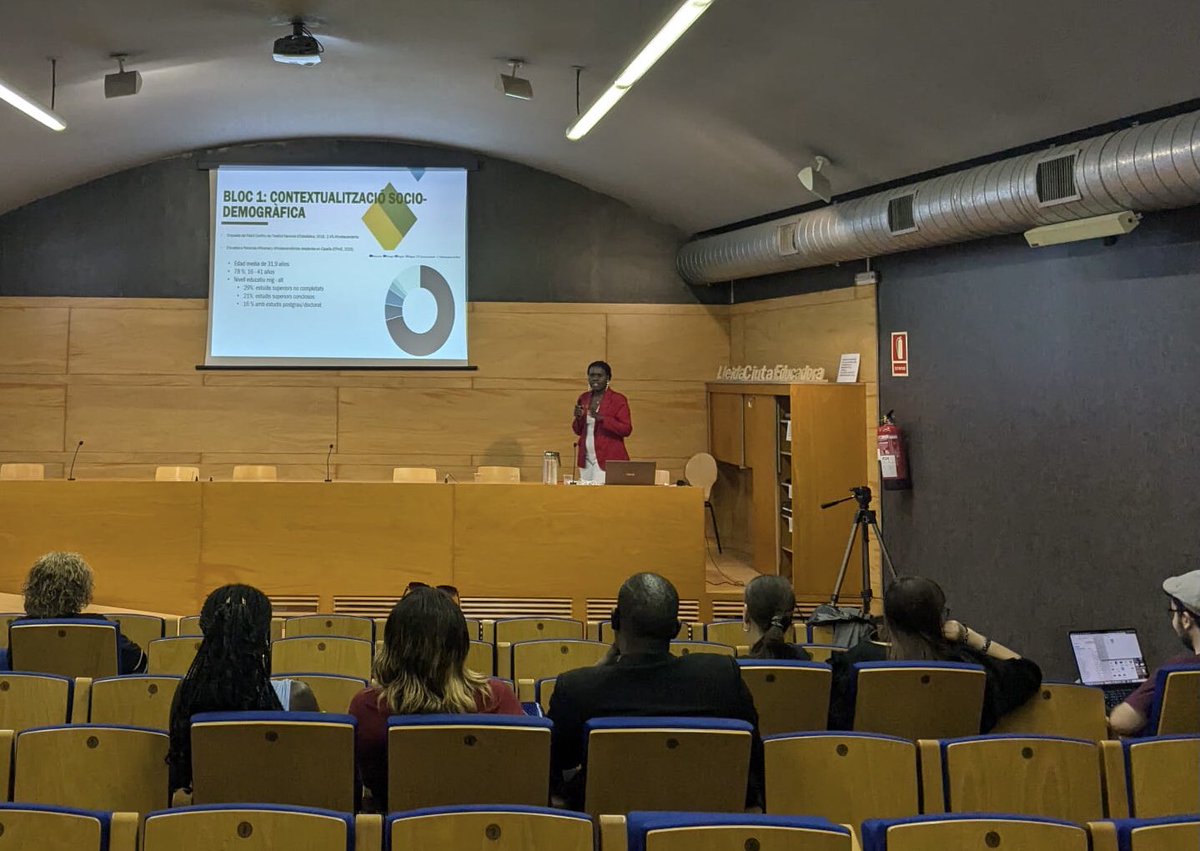 Avui cinquena sessió del seminari “Desmuntant el racisme: Recorregut històric i implicacions actuals”. Conduïda per Faty Seck ha tractat el tema “El jovent afrocatalà i el dret a la identitat cultural”