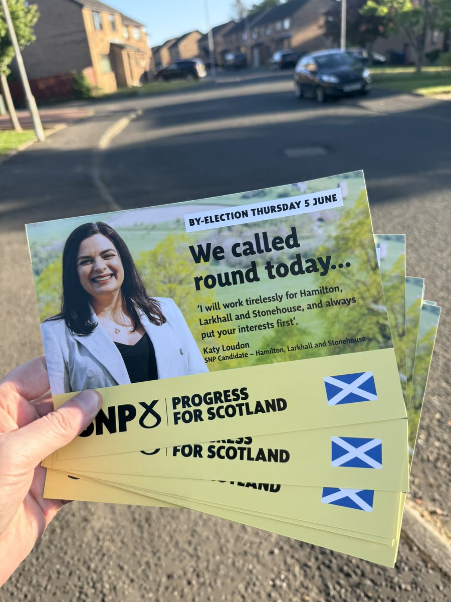 Sun is shining in Hamilton☀️ Some of team North Ayrshire out campaigning for <a href="/theSNP/">The SNP</a> excellent candidate <a href="/KatyLoudonSNP/">Cllr Katy Loudon</a> 🏴󠁧󠁢󠁳󠁣󠁴󠁿 #VoteSNP