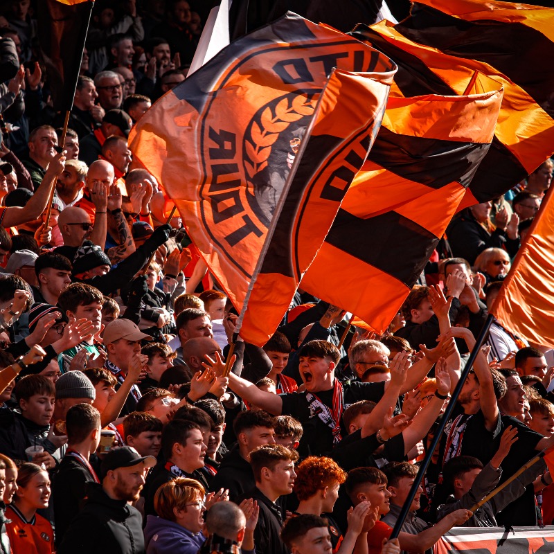 dundeeunitedfc's tweet photo. Almost 9,000 on our side 🧡

Be there to roar us on tomorrow, Arabs 🦁

Play your part 🎟️⤵️