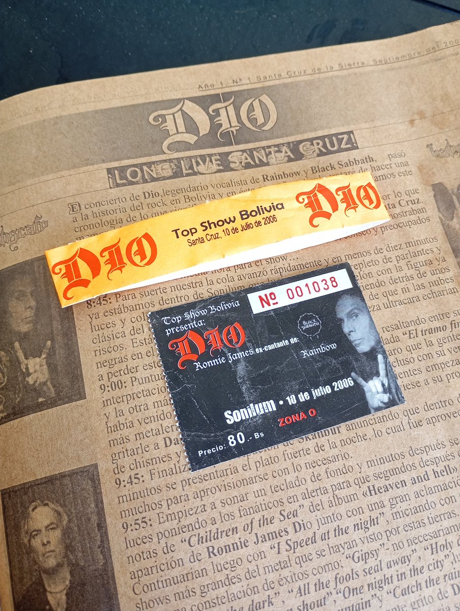 10 de Julio de 2006: cuando Dio estuvo entre nosotros.
Mi crónica del concierto para la revista Batiscafo. 
Pensar que la entrada costó Bs 80.