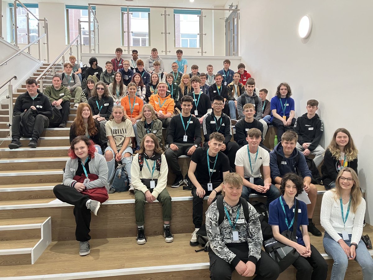 Today we celebrate our Year 13 students on their last day of lessons at LUSoM. Looking back to your first day (we had to dig the photo out!!) its amazing to see how hard you've worked over the last 2 years and we know it will now pay off. We wish you the best of luck 🎉🎉🎉