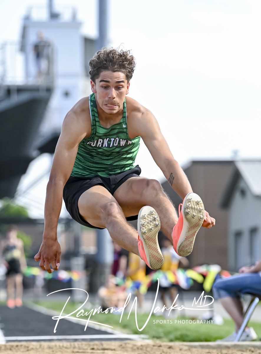 Dr Nanko Sports Photography (@sportsnanko) on Twitter photo Yorktown Tigers Long Jumper Ephriam Daugherty sets a New Yorktown School Record while competing during the Hoosier Heritage Conference Track & Field Meet 2025.
<a href="/YHSAthletics/">Yorktown Athletics</a> <a href="/Tiger_Track/">Yorktown Track & Field</a> <a href="/YHSDistance/">Yorktown Distance</a> Yorktown Tigers Long Jumper Ephriam Daugherty sets a New Yorktown School Record while competing during the Hoosier Heritage Conference Track & Field Meet 2025.
<a href="/YHSAthletics/">Yorktown Athletics</a> <a href="/Tiger_Track/">Yorktown Track & Field</a> <a href="/YHSDistance/">Yorktown Distance</a>