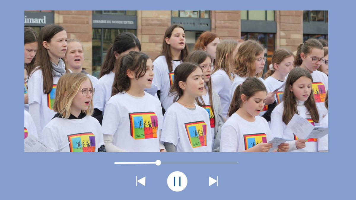 🎶 La nouvelle chanson des Fantastikinder est en ligne !
« Juste de passage sur la terre », écrite par les 6e bilingues du collège du Kochersberg et leurs partenaires du Stromberg-Gymnasium 🇩🇪, aborde la question du climat et du développement durable 🌍
➡️ youtube.com/watch?v=P8hYh8…