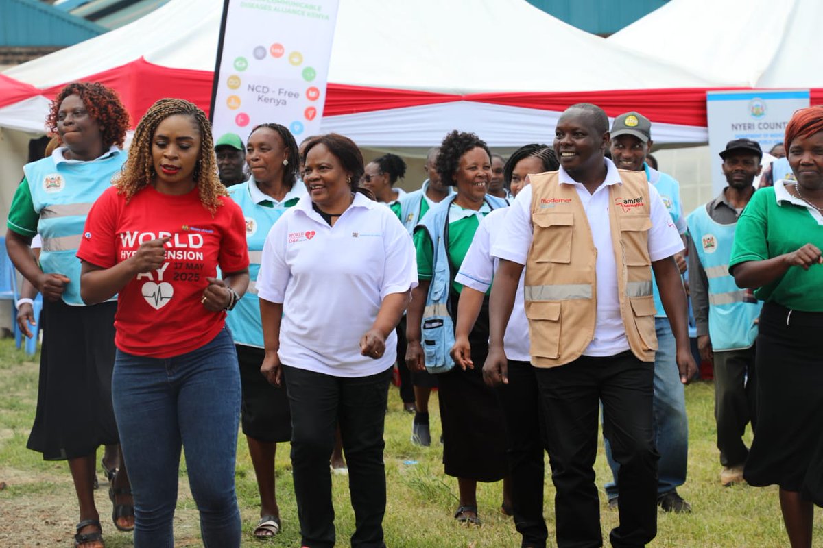 Integrating NCDs into Primary Health Care isn’t optional, it’s essential to achieve 1 /3 reduction in premature NCD deaths by 2030 and UHC by 2026. At #WorldHypertensionDay in Kamukunji, Nyeri, <a href="/Amref_Kenya/">Amref Health Africa in Kenya</a> joined the national and <a href="/County19Nyeri/">County Government of Nyeri</a> and partners in launching the