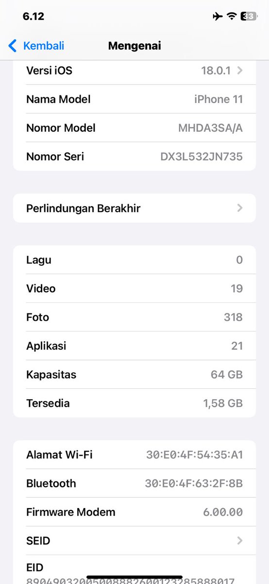 sbtajadeh's tweet photo. WTS want to sale 
iphone 11 64 garansi blibli (ori) 
no minus, lengkap, 
4,9 nego tipiss
dm for detail🫰 https://t.co/dIh7ZwBldY