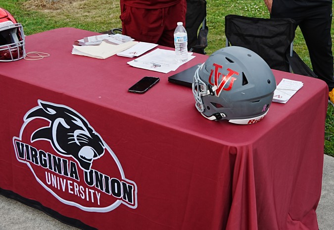Will Vapreps Garlick (@willvapreps) on Twitter photo Photos Virginia Union Camp Norfolk
flic.kr/s/aHBqjCemPr
<a href="/VUU_Football/">Virginia Union Univ Football π</a> <a href="/dlryland/">DIEGO RYLAND</a> Photos Virginia Union Camp Norfolk
flic.kr/s/aHBqjCemPr
<a href="/VUU_Football/">Virginia Union Univ Football π</a> <a href="/dlryland/">DIEGO RYLAND</a>