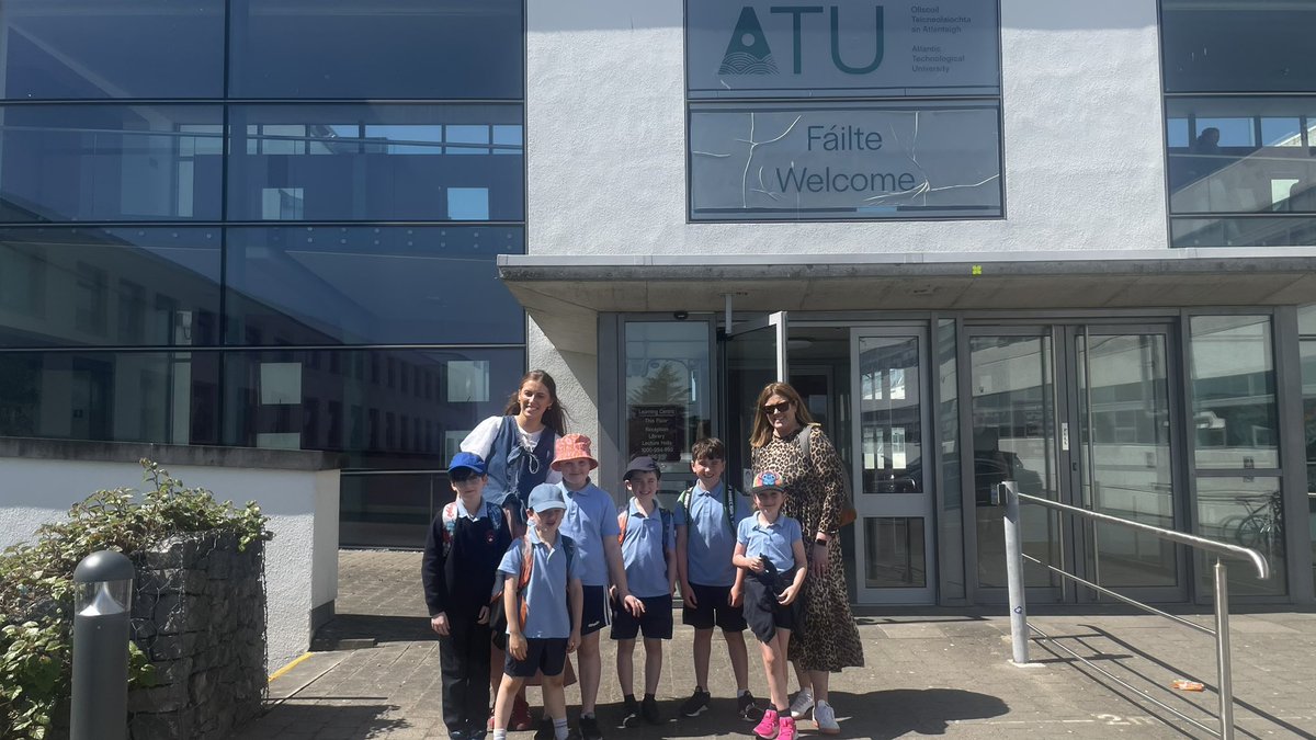 clontuskertns's tweet photo. 🌟 Clontuskert’s young engineers took on the FLL Explore Robotics challenge at ATU Galway, diving into the Submerged theme with WeDo Robotics. Huge thanks to all who made it possible.
🌟 Teamwork & real-world engineering #FLLExplore #STEAM #ATUGalway
https://t.co/8nYtiy040O https://t.co/5TjvygJTxu