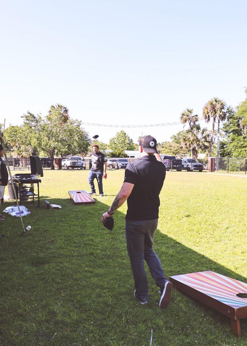 HGSBioScience's tweet image. This week, our team gathered in Jacksonville for a cookout proudly hosted by our Women of HGS Resource Group! We fired up the grill and served up burgers, hot dogs, and plenty of good vibes to our amazing neighbors. Thank you to everyone who helped make this event a success! 🥰