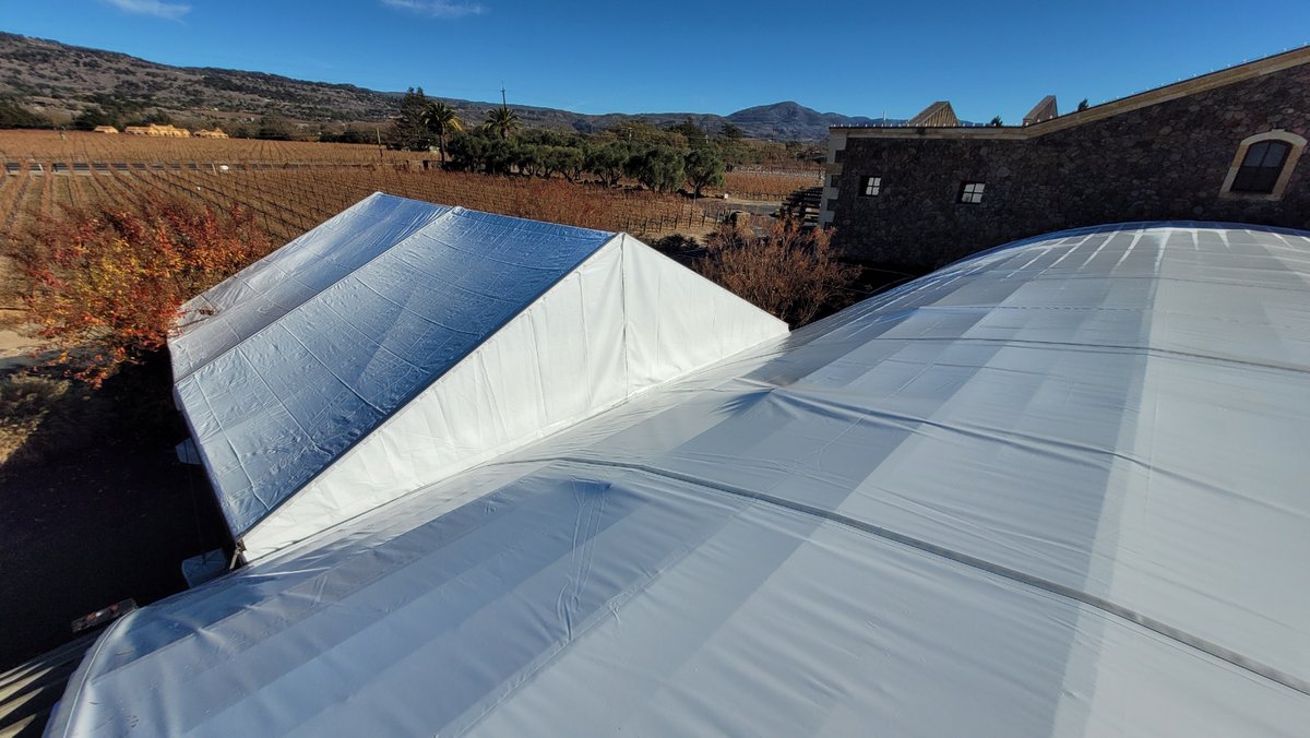 🍷Wine not take your event to the next level? 
From tastings to tented soirées, our ADAPTIV structures blend right into the vines—serving up views, vibes, and venue flexibility by the glassful.