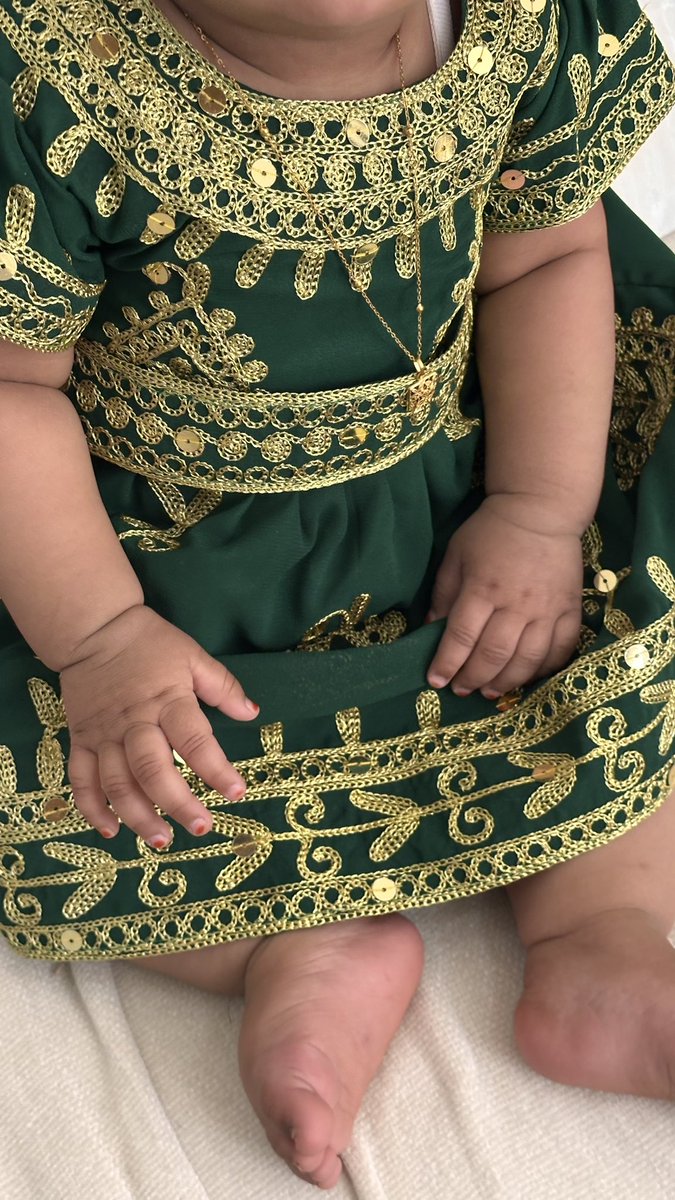ao0x9's tweet photo. Her father’s princess 🌷. https://t.co/p4m9DwUPXz