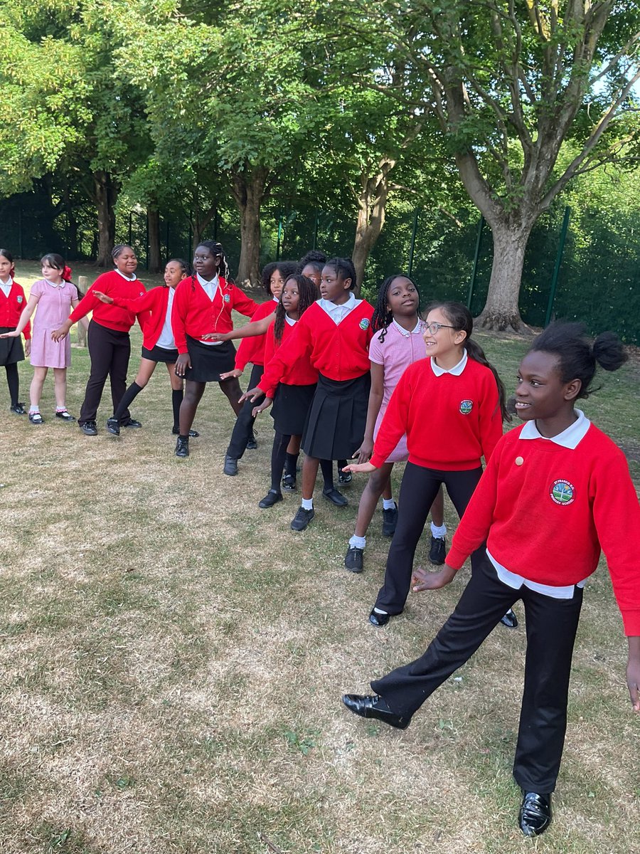 stfrancisgorton's tweet photo. Year 5 enjoyed their music lesson outside this week 🎶🎵 https://t.co/FaJS6Yr5t7