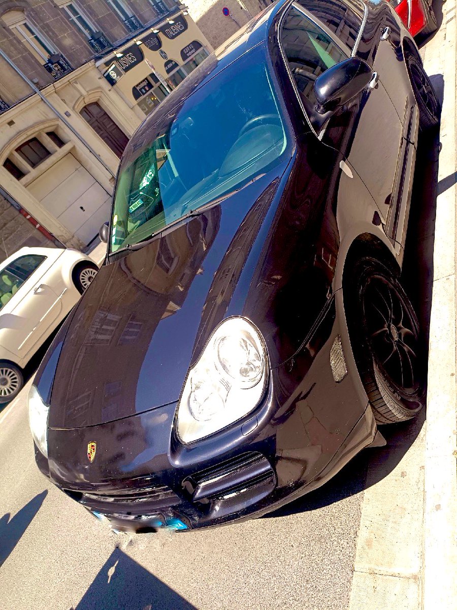 ProcureurReims's tweet photo. Le 14 mai 2025 à Reims, un rodéo urbain a conduit au défèrement de l’auteur présumé. Le véhicule utilisé, un Porsche Cayenne, a été saisi. L’intéressé est convoqué devant le tribunal le 30 septembre

➡️ Tolérance zéro pour ces actes mettant en danger la sécurité publique https://t.co/lDhKyB1NTg