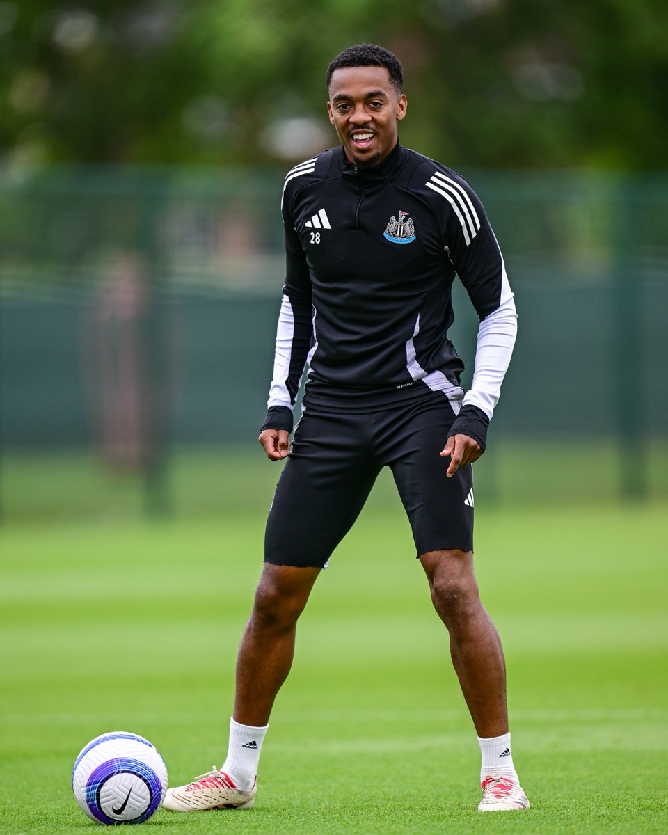 Newcastle United tweet media