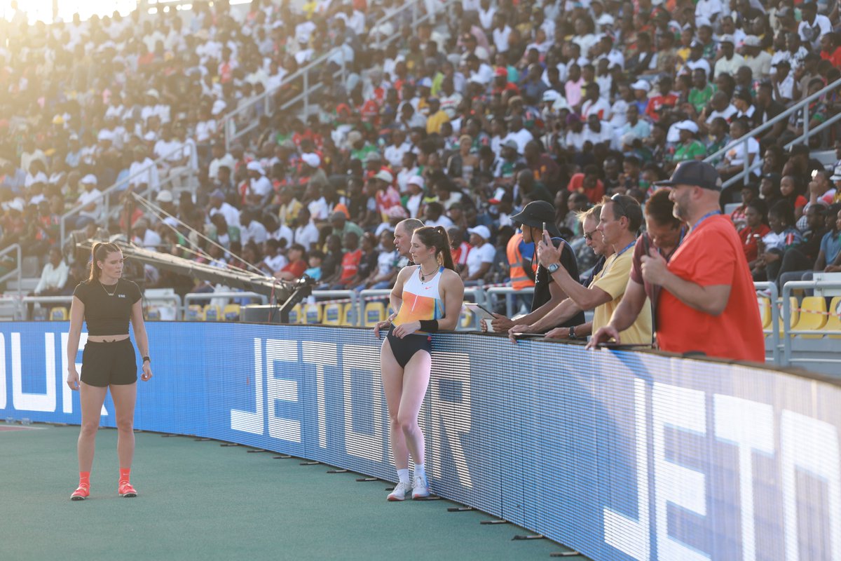 Diamond_League's tweet photo. We're live from #DohaDL 🇶🇦!

📰Live updates➡️https://t.co/iMcWf6AyVK
⏱️Live results➡️https://t.co/GK0ejlvLv2
📺Where to watch➡️https://t.co/Ygmz3FKlXR

#DiamondLeague
📸 @GorczynskaMarta / Marise Nassour https://t.co/SttJhl5p2a